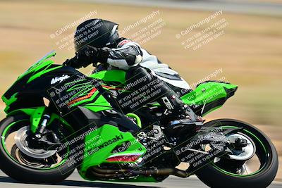 media/May-31-2025-Classic Track Day (Sat) [[da23ab3028]]/Group A/Session 2 (Turns 1 and 3)/